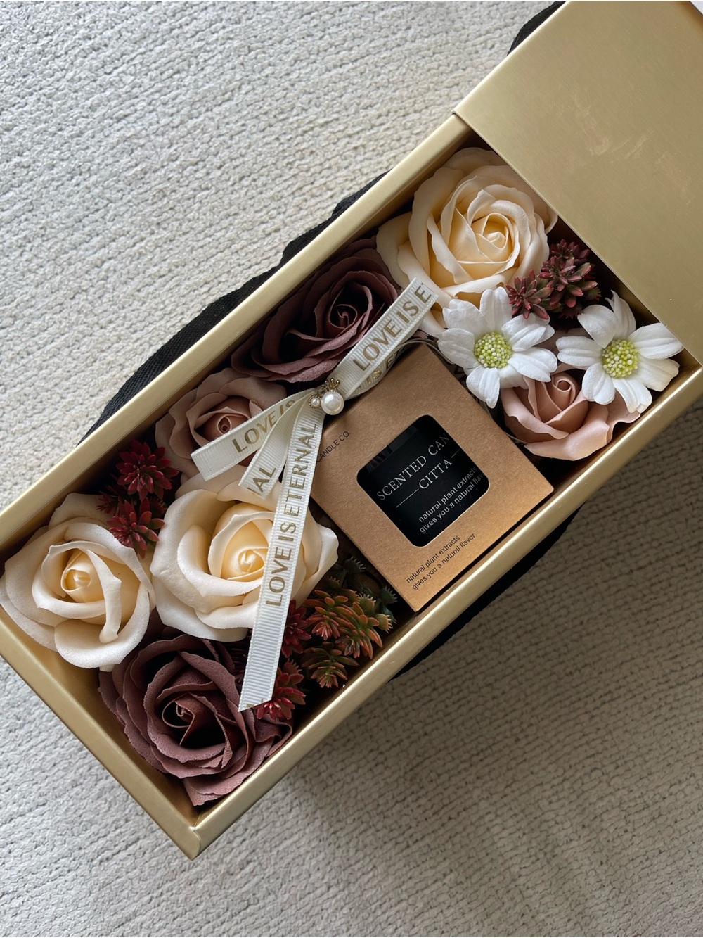 Elegant Rose Gift Box with Scented Candle